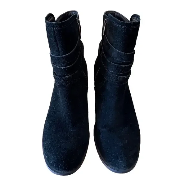 KOOLABURA By Ugg Kenz Black Suede Side Zip Tassel Booties Size 8.5 - Picture 5 of 9